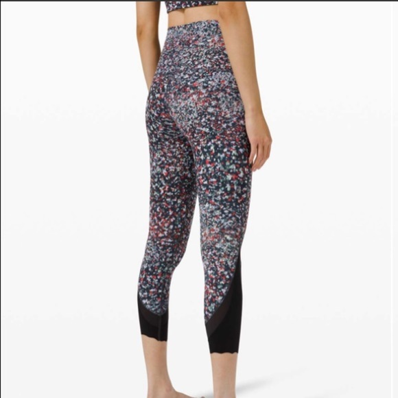 NWT Lululemon Wunder Under High-Rise Crop 23" - Picture 1 of 10